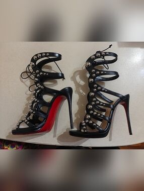 Christian Louboutin | Shoes | Christian Louboutin Patent Charleen